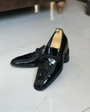 Load image into Gallery viewer, Lorencio Stuart Calfskin Black Loafer
