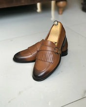 Load image into Gallery viewer, Allen Adams Calfskin Tan Leather Shoes
