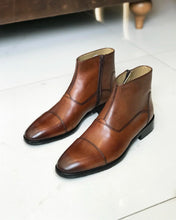 Charger l&#39;image dans la galerie, Allen Adams Brown Leather Chelsea Boots
