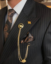 Carica l&#39;immagine nel visualizzatore di Gallery, Clark Slim-Fit Stripe Double Breasted Black Suit
