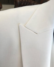 Charger l&#39;image dans la galerie, Everett Slim-Fit Solid Ivory Suit

