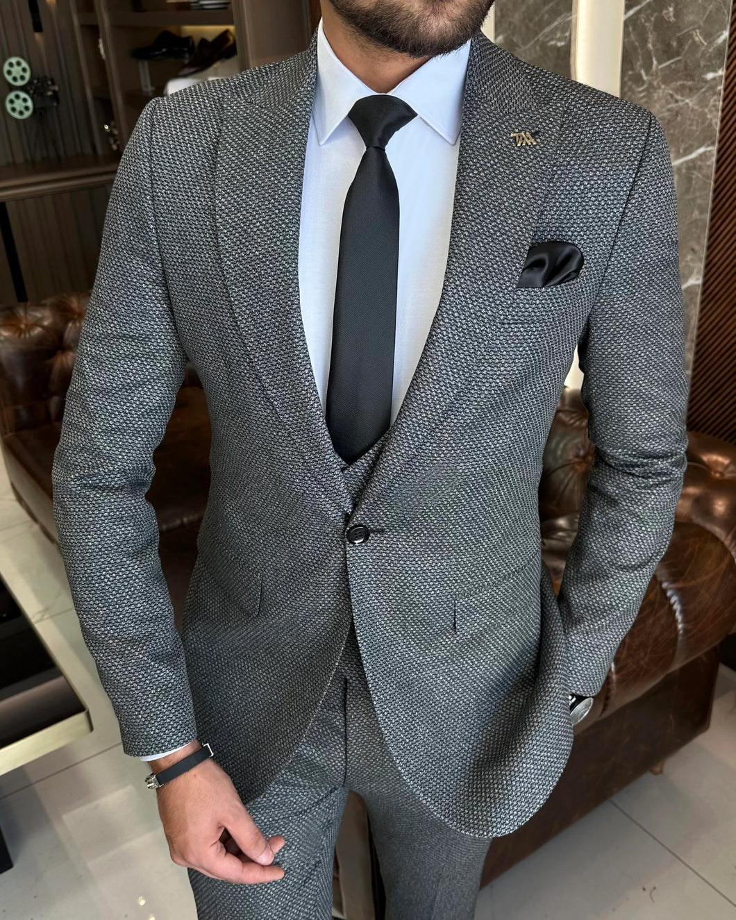 Royce Brook Slim-Fit Herringbone Anthracite Suit