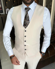 Cargar imagen en el visor de la galería, Royce Lakes Slim-Fit Solid Beige Suit
