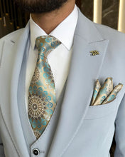 Carica l&#39;immagine nel visualizzatore di Gallery, Royce Laverty Slim-Fit Solid Light Blue Suit
