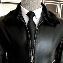 Carica l&#39;immagine nel visualizzatore di Gallery, Chelsea Lambskin Leather Slim Fit Black Jacket
