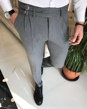 Laden Sie das Bild in den Galerie-Viewer, Devon Double Buckled Corset Belt Pleated Gray Pants
