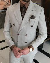 Charger l&#39;image dans la galerie, Vincent Slim-Fit Striped Double Breasted Beige Suit
