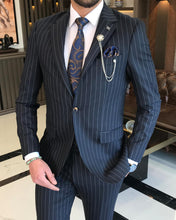 Cargar imagen en el visor de la galería, Fergus Slim-Fit Striped Dark Blue Suit

