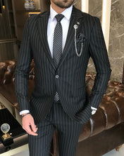 Cargar imagen en el visor de la galería, Fergus Slim-Fit Striped Black Suit
