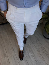 Cargar imagen en el visor de la galería, Devon White Double Pleated Slim-Fit Pants
